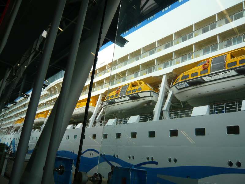 aida_08_018.jpg