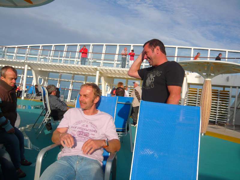 aida_08_004.jpg